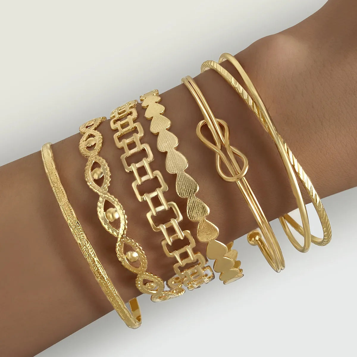 TB Luxe Golden Stackable Bracelet Set